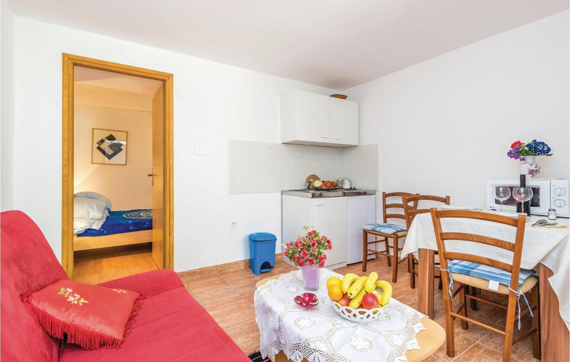1 Bedroom Nice Apartment In Senj Senj  Exteriör bild